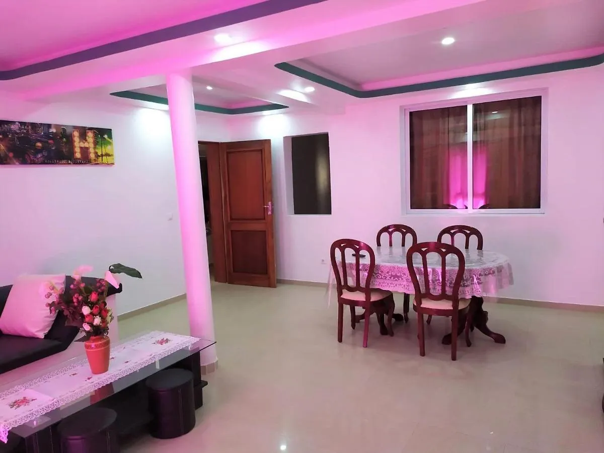 Casa Cabral : Big Apartment Next To The Beach Tarrafal  0*, Tarrafal (Santiago) Cape Verde
